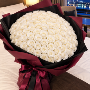 生花白バラ108本66000円（税込）～